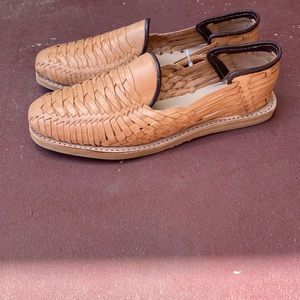 Mens Huaraches size USA 10